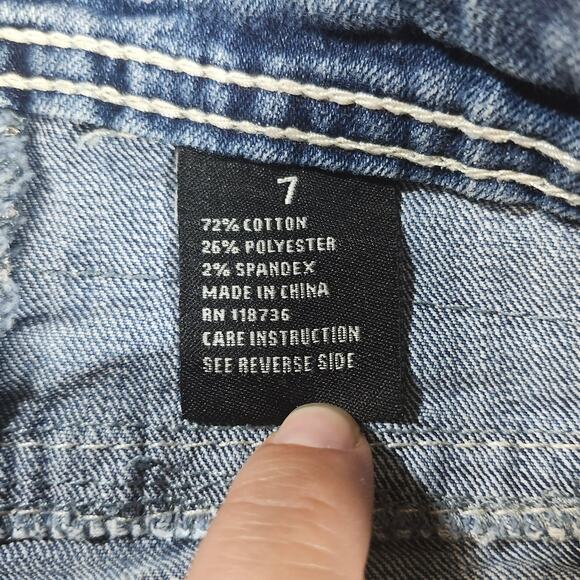 Soundgirl Women's Embellished Blue Jeans Shorts 7 Embroidered Sequin Whimsygoth - Picture 9 of 10